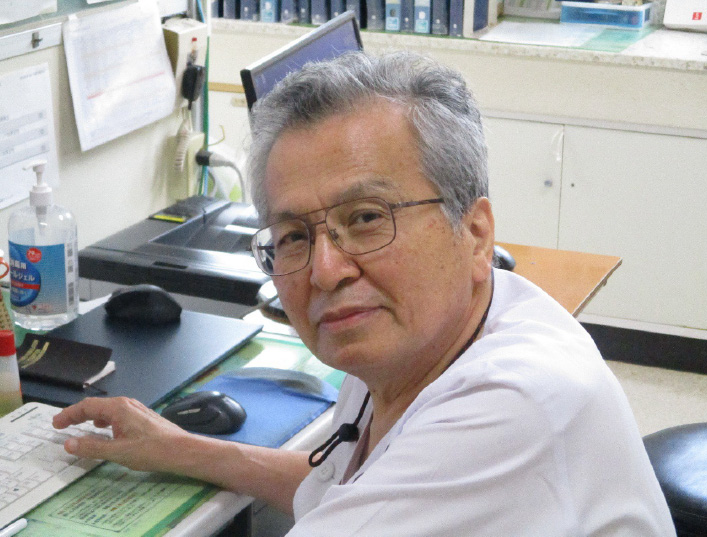 医師